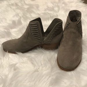 Vince Camuto bootie